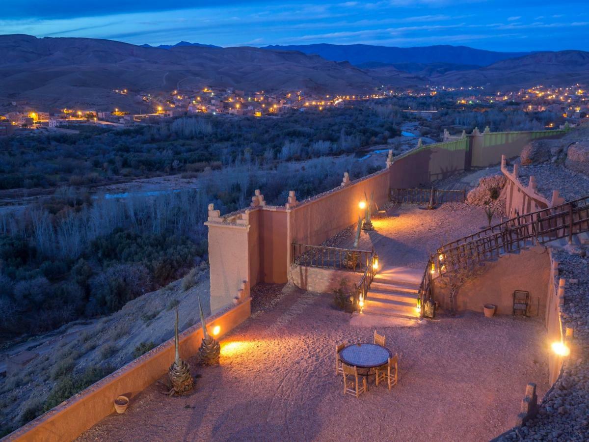 Kasbah Tizzarouine Panzió Boumalne Kültér fotó